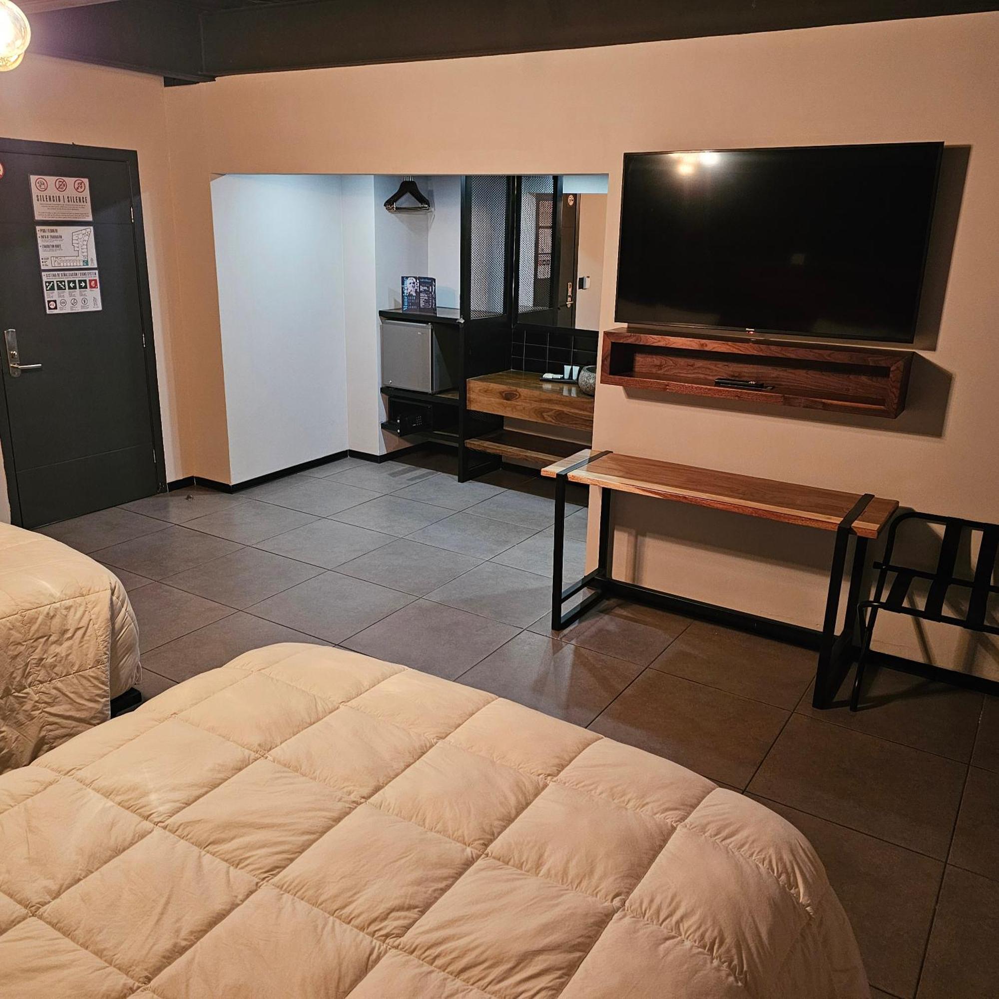 Hotel Rio Rita Тихуана Экстерьер фото